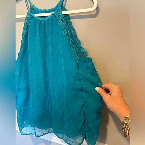 Women's Dressy Aqua Tank Top - Light sheer material Size worn 2x Size S - Picture 4 of 11